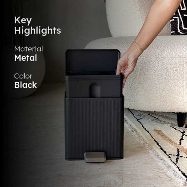 Pierre Metal Dust Bin With Pedal - Black Pierre Metal Dust Bin With Pedal - Black