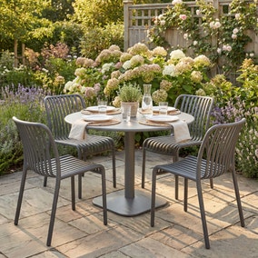 Modura Albin Round Table with 4 Mia Bistro Chairs