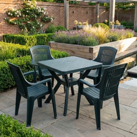 Trabella 4 Seater Seat Dining Set